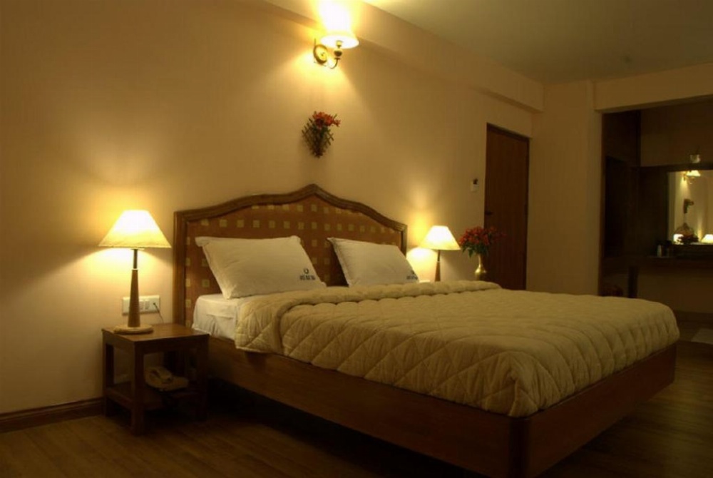 Room image 4